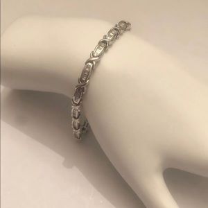 10kt Diamond WG Bracelet 11.6 grams 7.5 inch